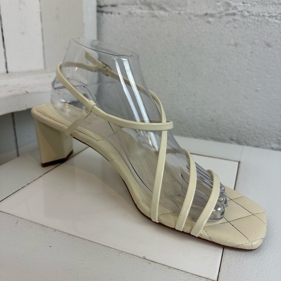 Marc Fisher Thin Ankle Strapped Quilted Heeled Sandals Women’s Size 10 - Picture 5 of 15